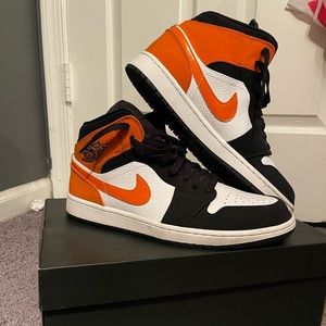 Jordan 1’s shattered backboard